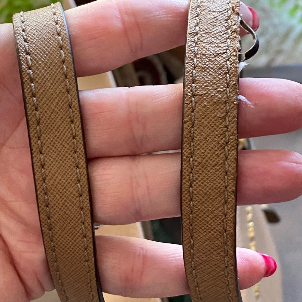 Michael Kors Tan Tote Bag - Picture 2 of 7